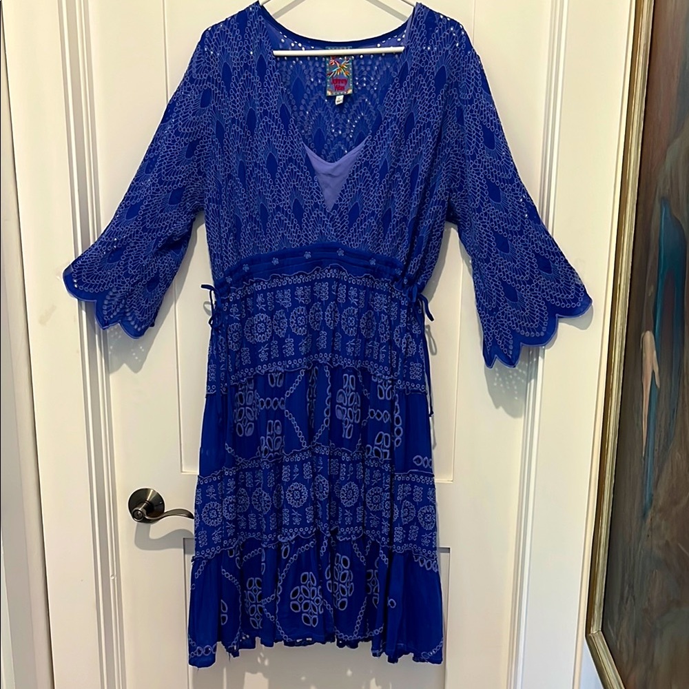 EUC Johnny Was Bluebelle eyelet L dress w/ matching slip with adjustable straps
